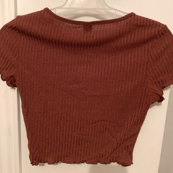 CROP top - Picture 2 of 4